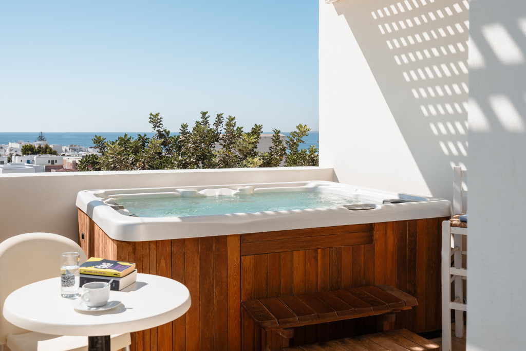 EXECUTIVE SUITE PRIVATE JACUZZI