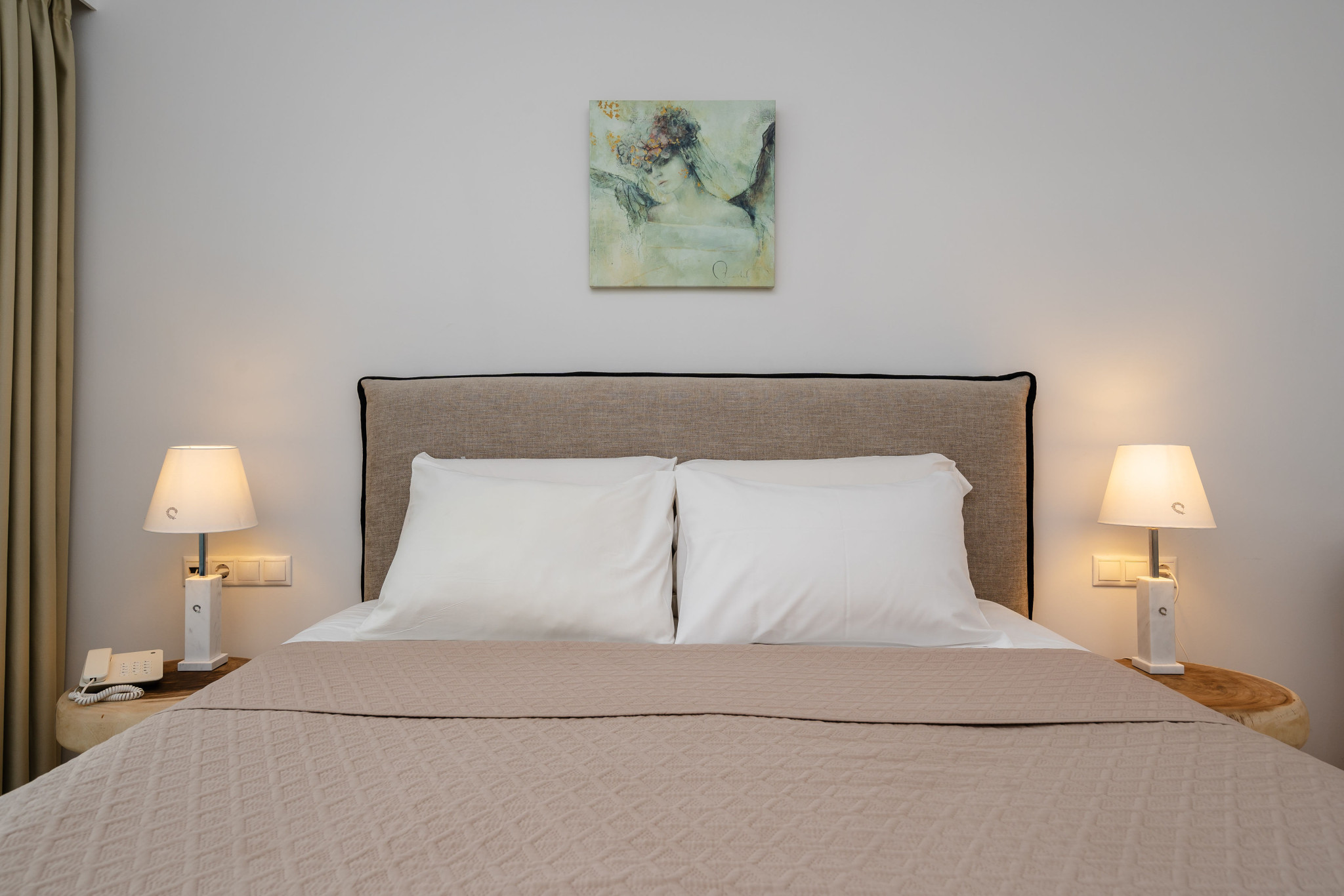 ALKIONEFS SUPERIOR SUITE